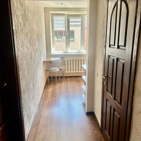 Cozy Apartment In The City Center Siauliai  Exterior photo